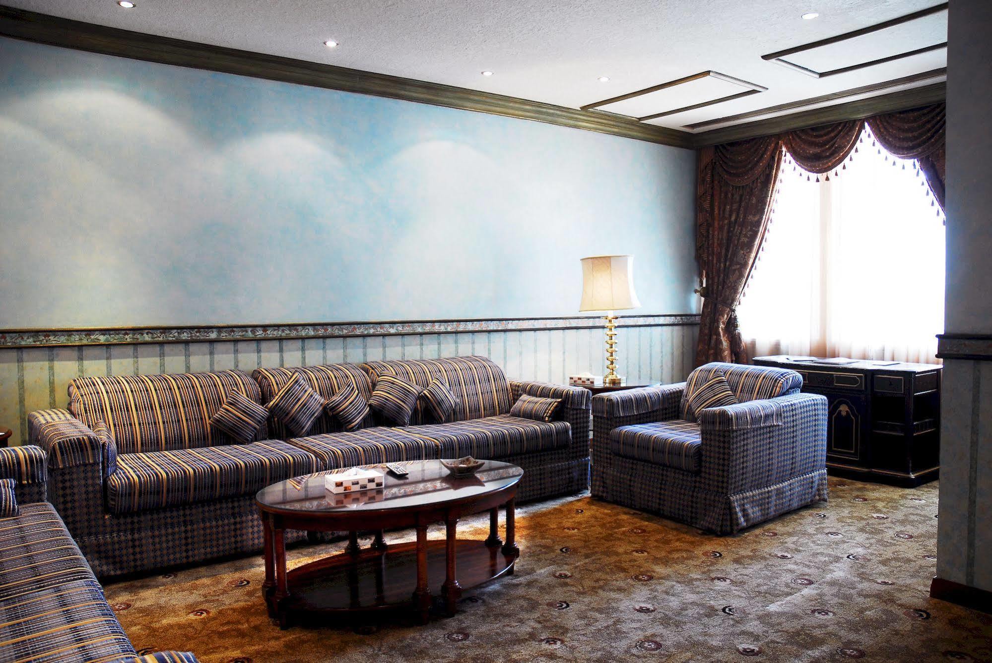 Dhahran International Hotel ภายนอก รูปภาพ