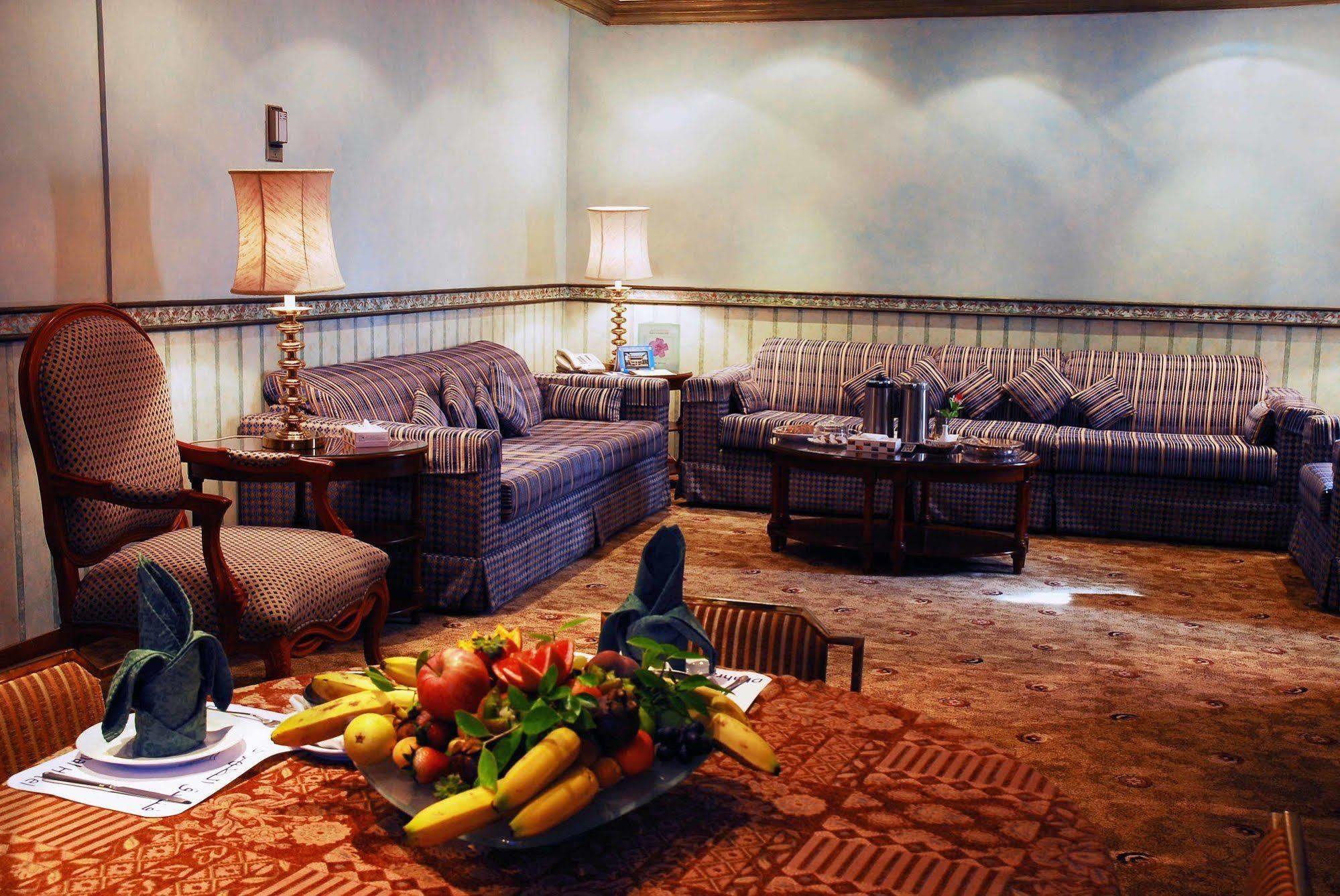 Dhahran International Hotel ภายนอก รูปภาพ