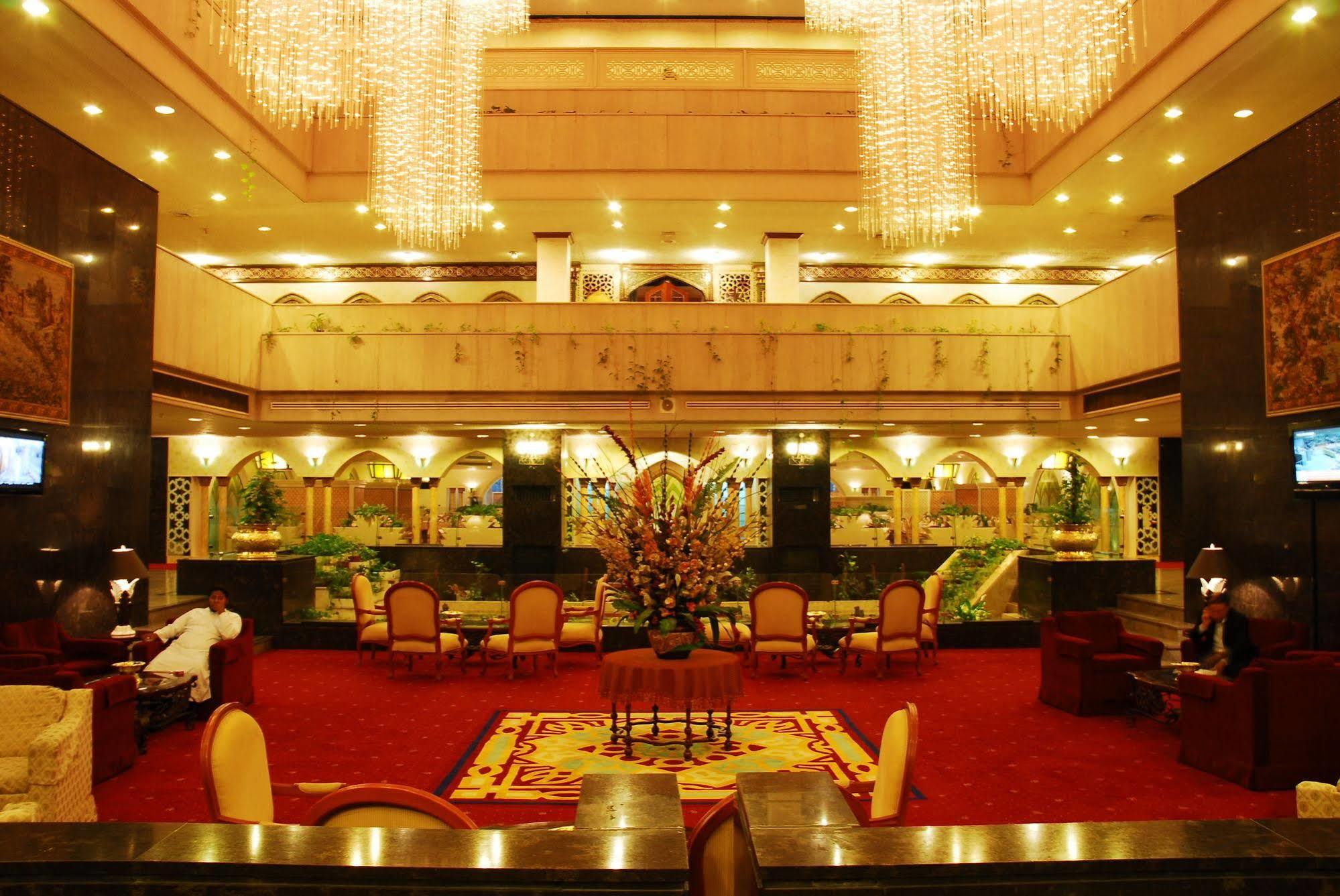 Dhahran International Hotel ภายนอก รูปภาพ